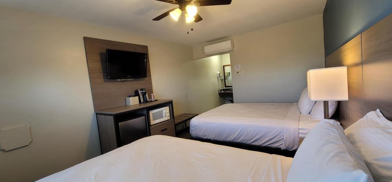 Beachwalker Inn & Suites Пизмоу Бийч Екстериор снимка