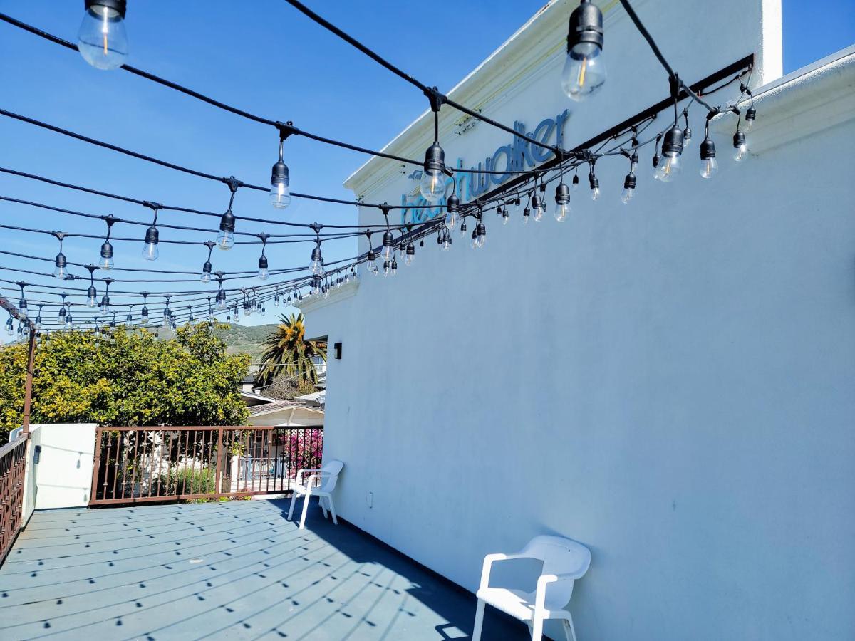 Beachwalker Inn & Suites Пизмоу Бийч Екстериор снимка